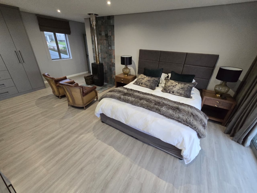 4 Bedroom Property for Sale in Oubaai Western Cape